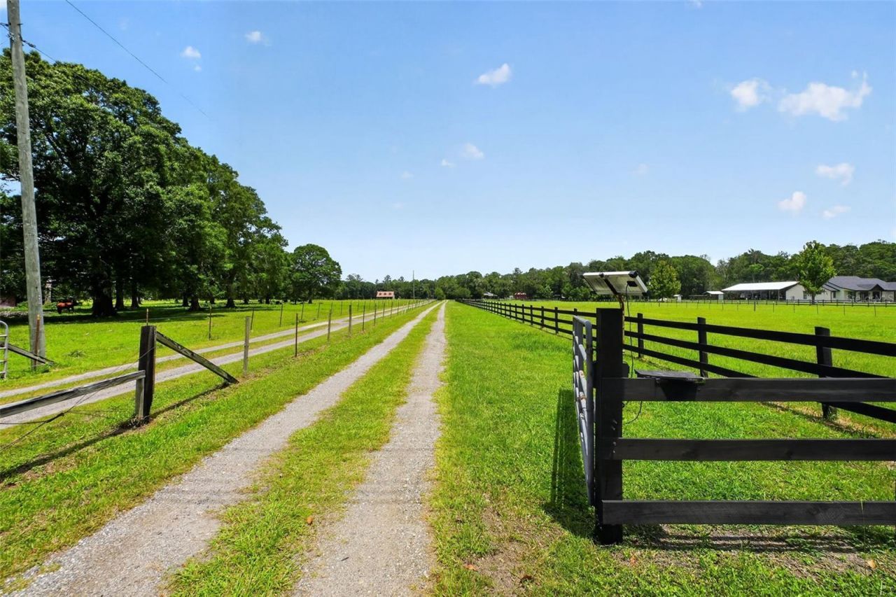 2527 NW County Road 225, Lawtey, FL 32058 Photo