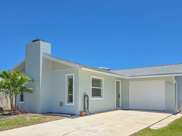 1956 N DAYTONA AVENUE, FLAGLER BEACH, FL 32136