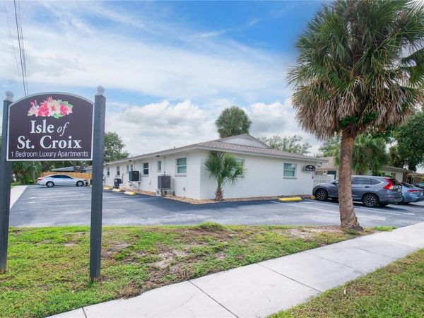 500 75TH AVENUE N, ST PETERSBURG, FL 33702