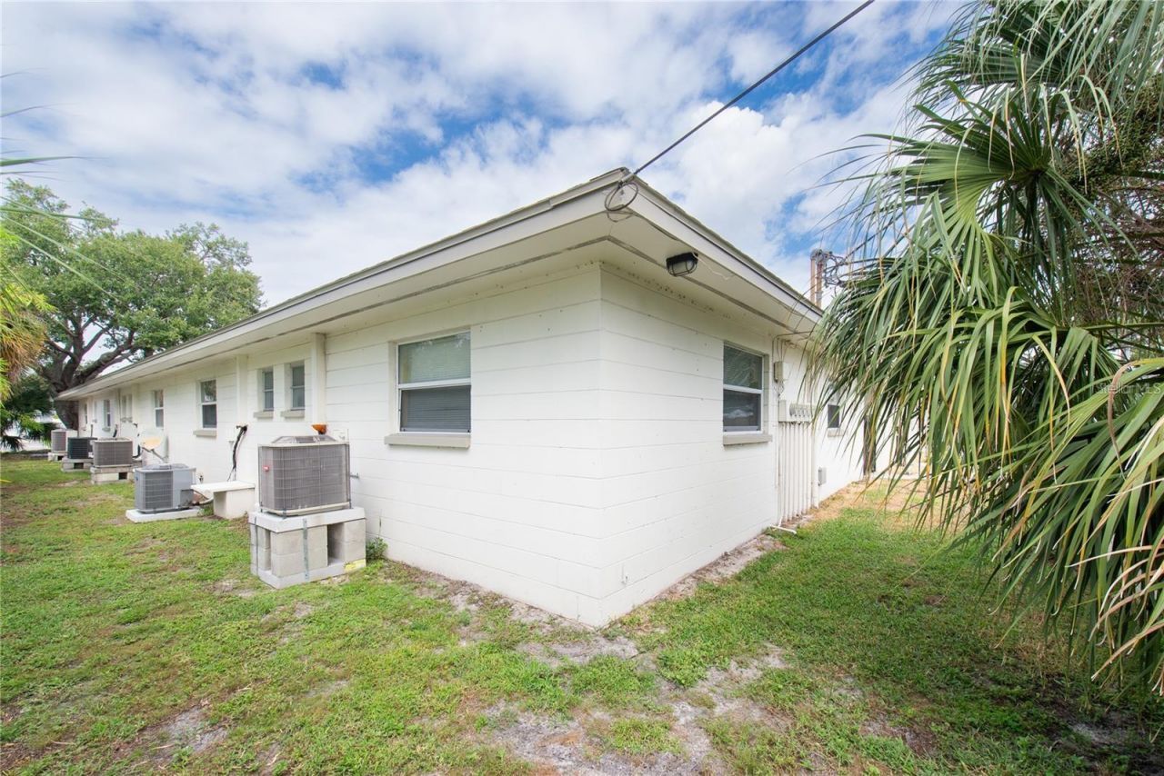 500 75th Avenue N, Saint Petersburg, FL 33702 Photo