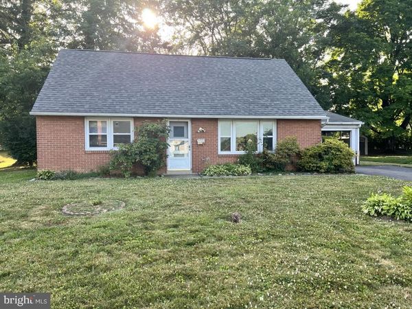 6301 CARPENTER STREET , EAST PETERSBURG, PA 17520