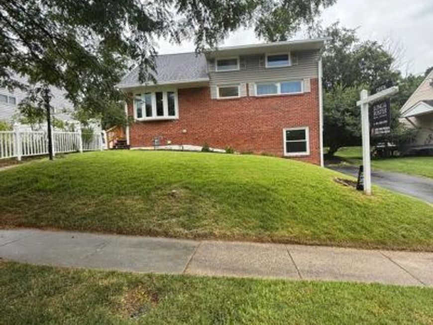 816 Crothers Lane, Rockville, MD 20852 Main Photo