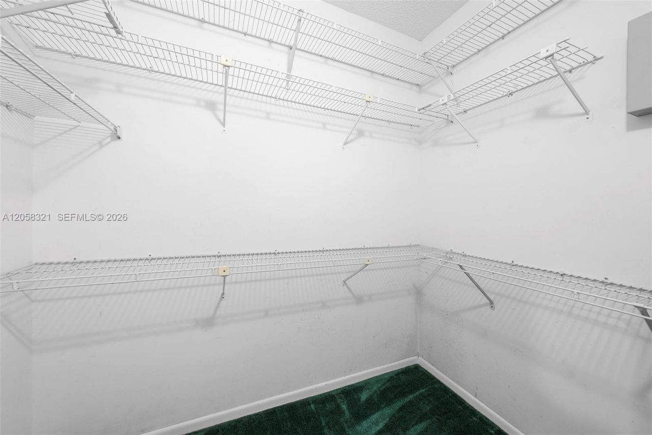 3748 NE 209th Ter, Aventura, FL 33180 Photo
