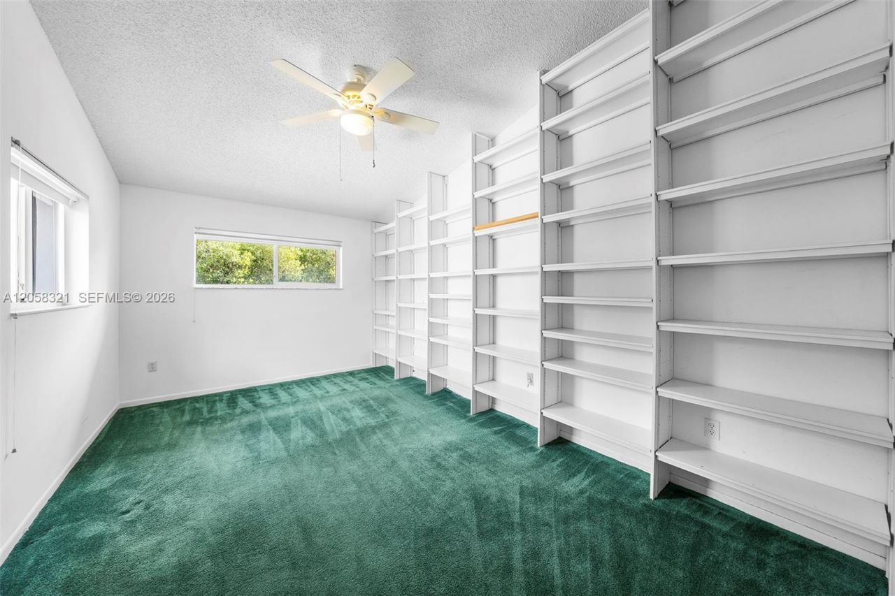 3748 NE 209th Ter, Aventura, FL 33180 Photo
