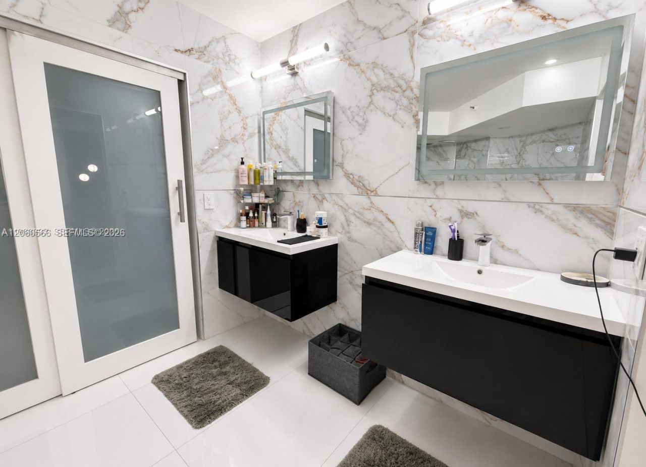 19195 NE 36th Ct , Unit 205, Aventura, FL 33180 Photo