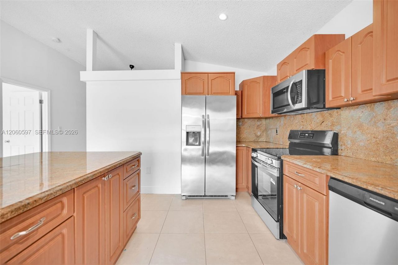 Please Call For Address, Miami, FL 33186 Photo