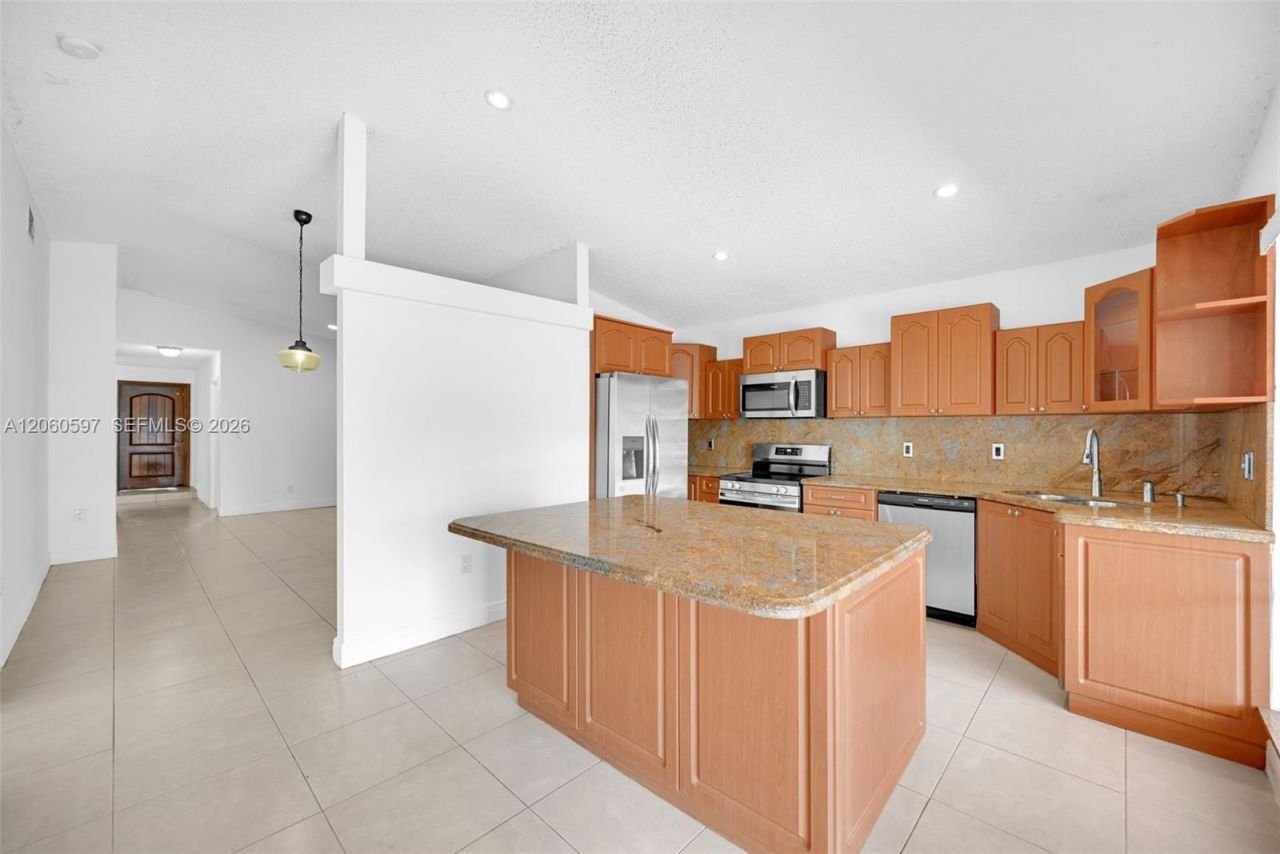 Please Call For Address, Miami, FL 33186 Photo