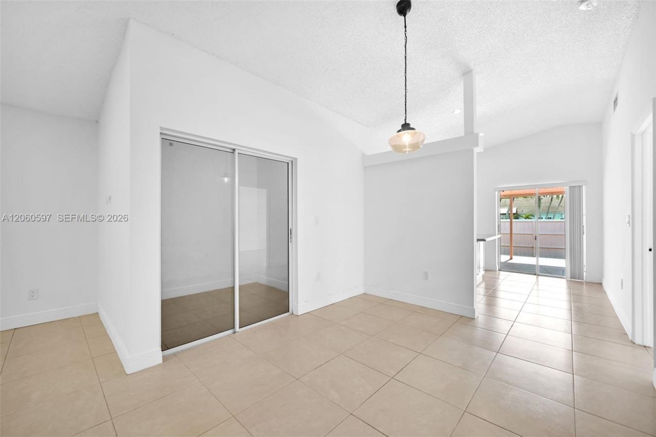 Please Call For Address, Miami, FL 33186 Photo