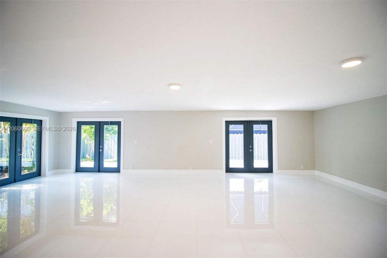 1321 NE 14th St, Fort Lauderdale, FL 33304 Photo