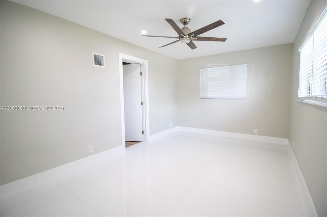 1321 NE 14th St, Fort Lauderdale, FL 33304 Photo