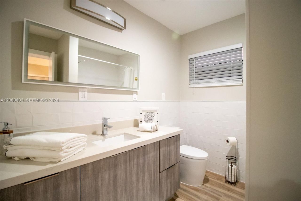 1321 NE 14th St, Fort Lauderdale, FL 33304 Photo