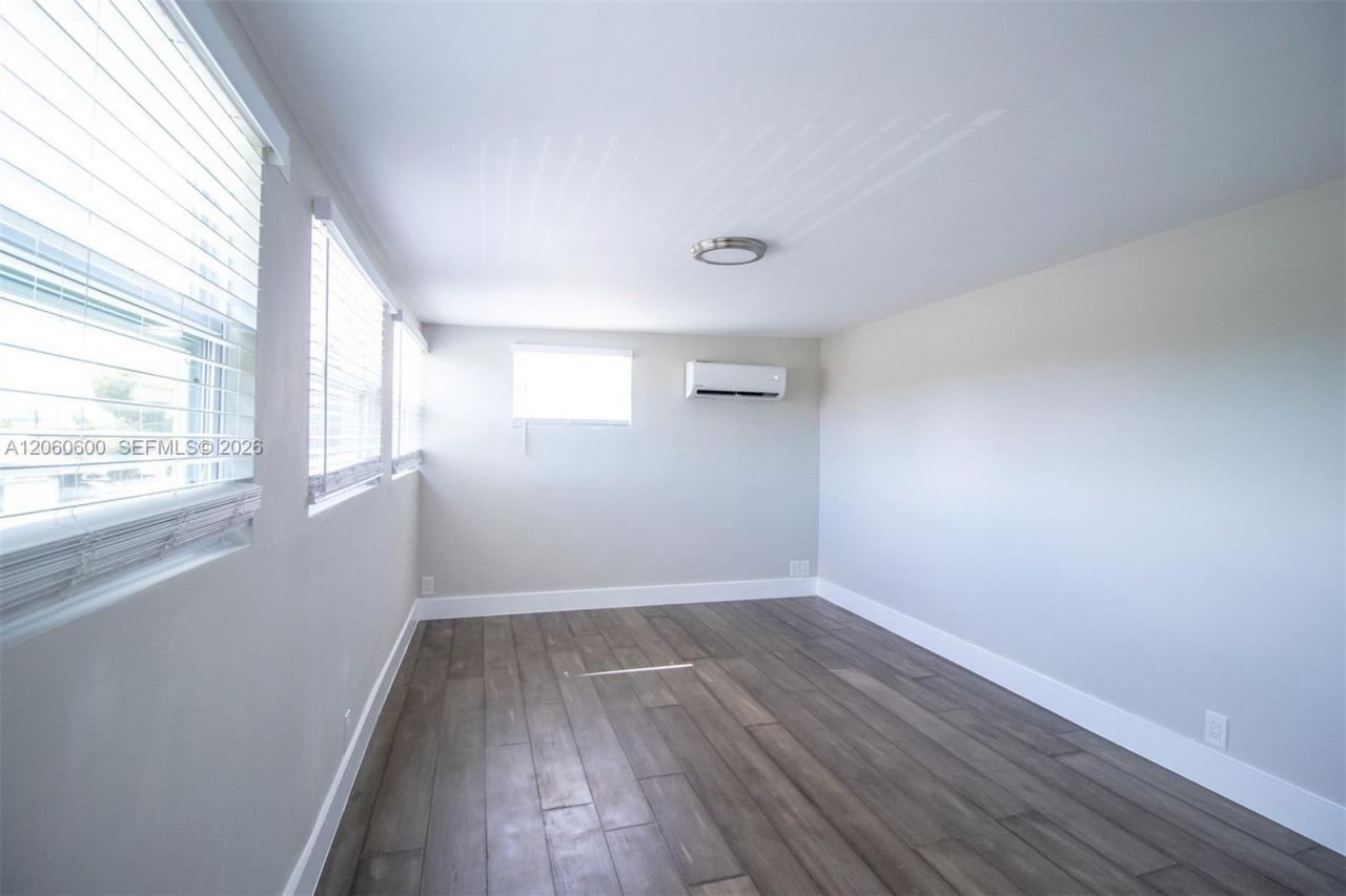 1321 NE 14th St, Fort Lauderdale, FL 33304 Photo