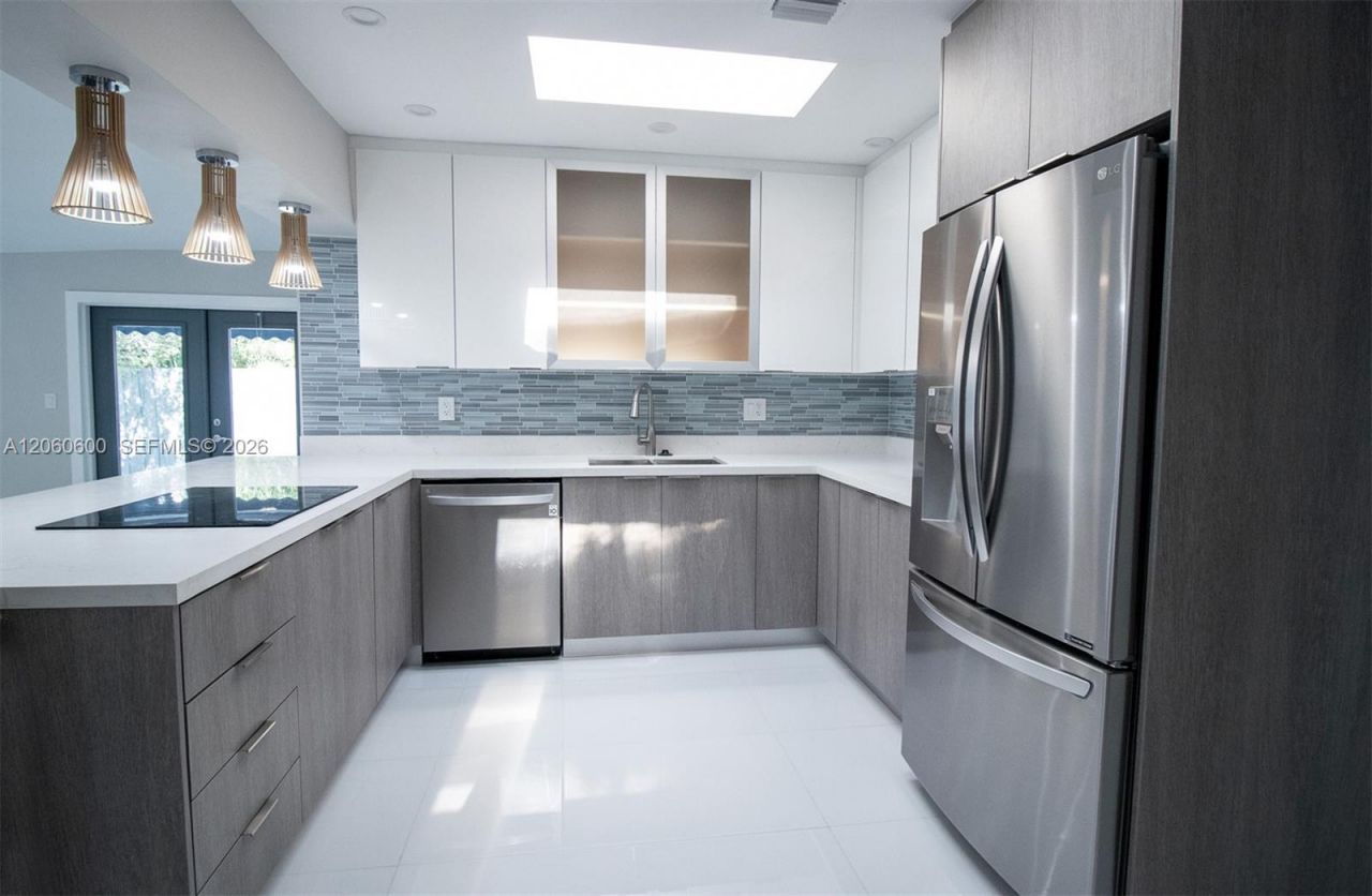 1321 NE 14th St, Fort Lauderdale, FL 33304 Photo