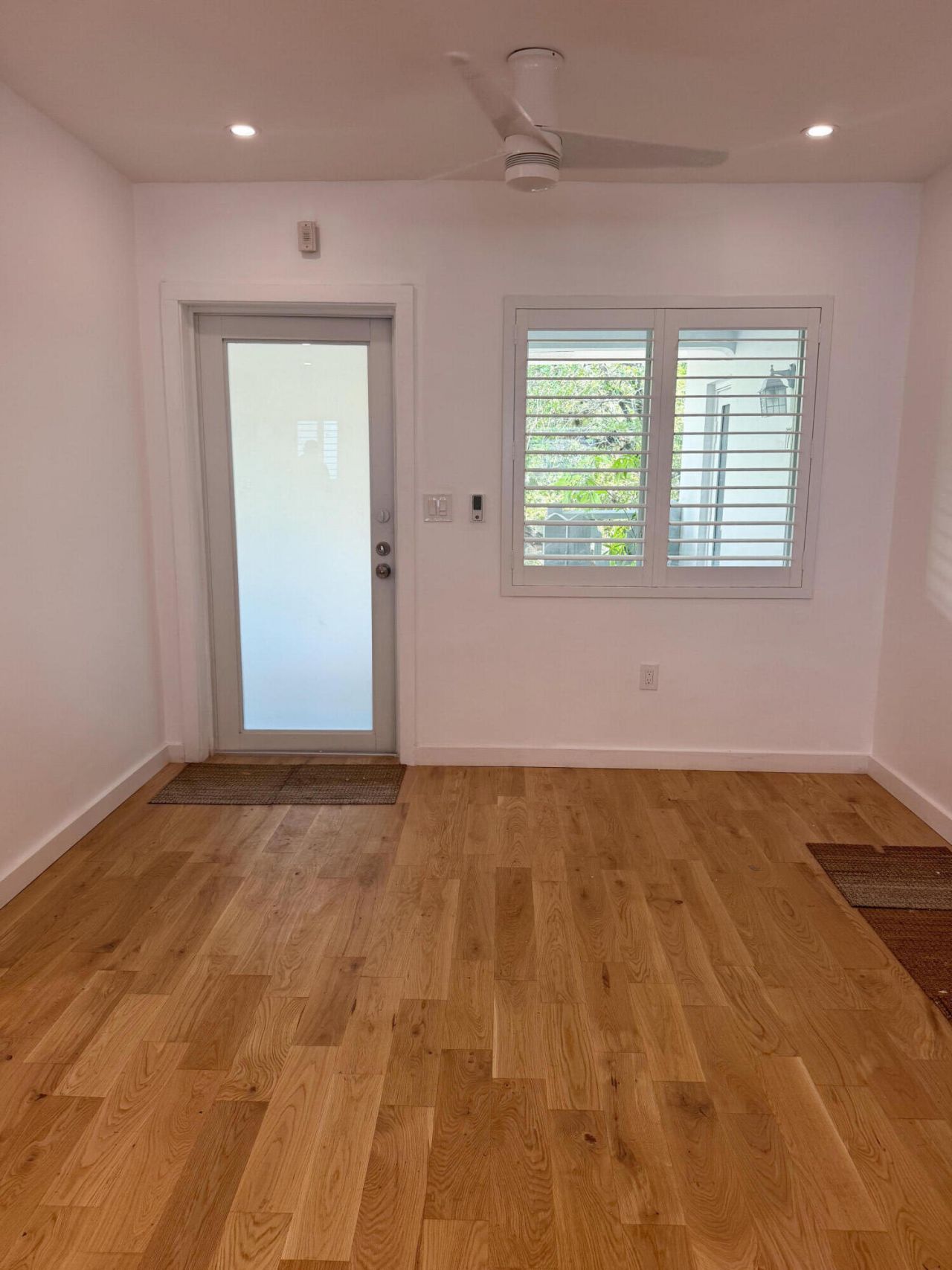820 3rd Street, Unit 8, Miami Beach, FL 33139 Photo