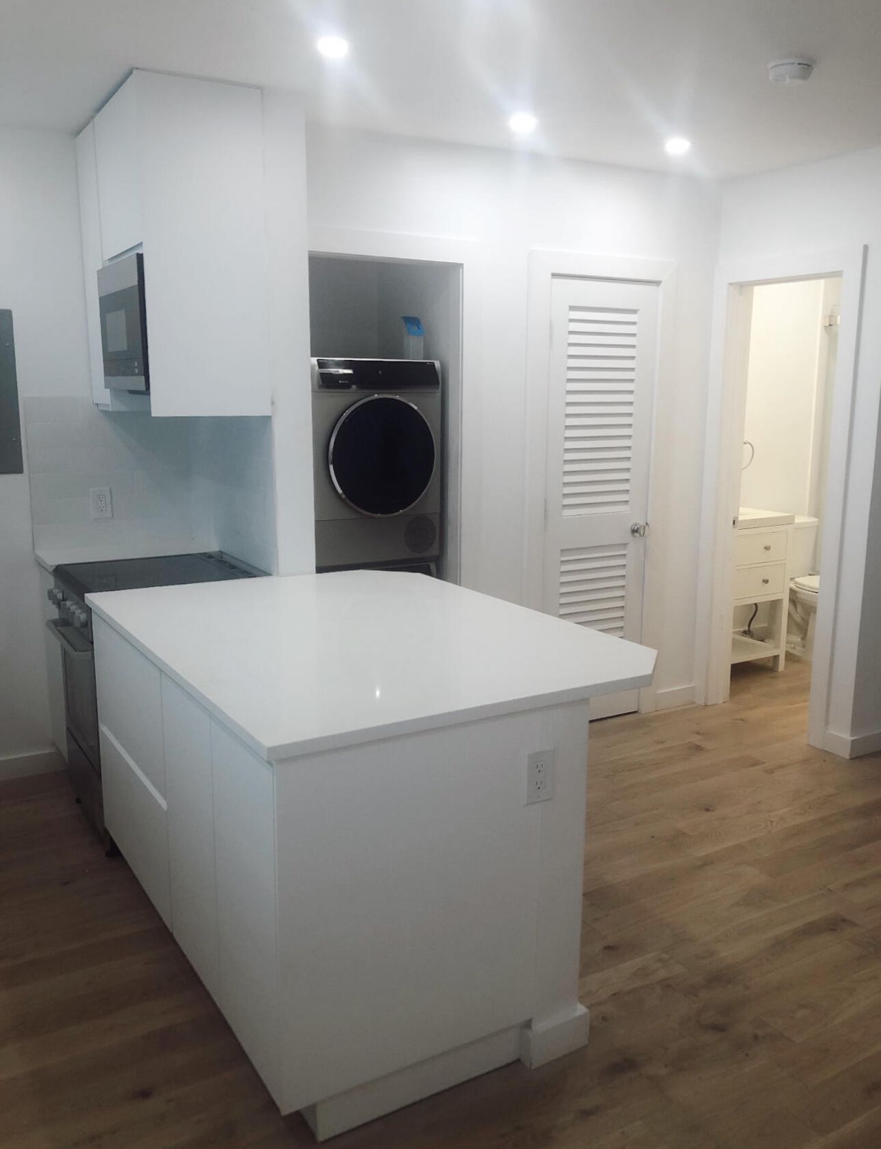820 3rd Street, Unit 8, Miami Beach, FL 33139 Photo