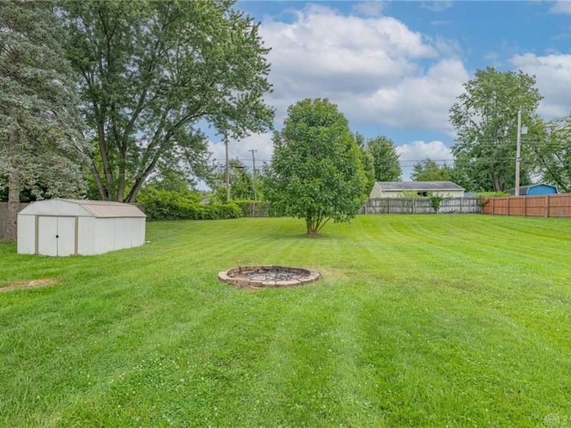 4041 Rosehill Drive, Beavercreek, OH 45431 Photo 24