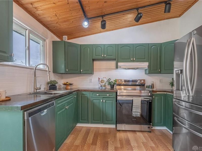 4041 Rosehill Drive, Beavercreek, OH 45431 Photo 9