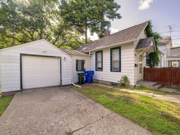 1810 BELLE Avenue, Davenport, IA 52803