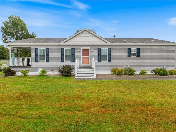 214 Mackerel Avenue, Portsmouth, NH 03801