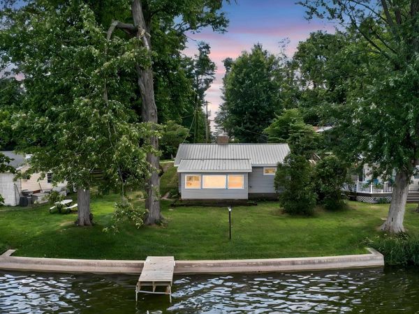 5484 W. Sycamore Hill Lane, Silver Lake, IN 46982