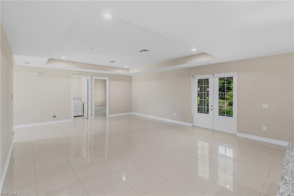 335 4th Ave , Labelle, FL 33935 Photo