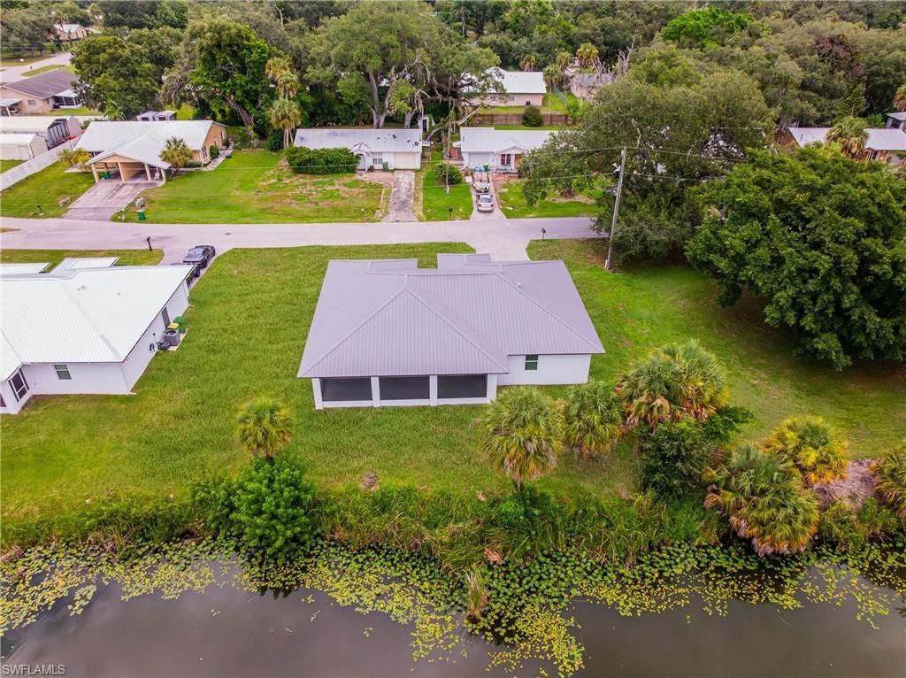 335 4th Ave , Labelle, FL 33935 Photo