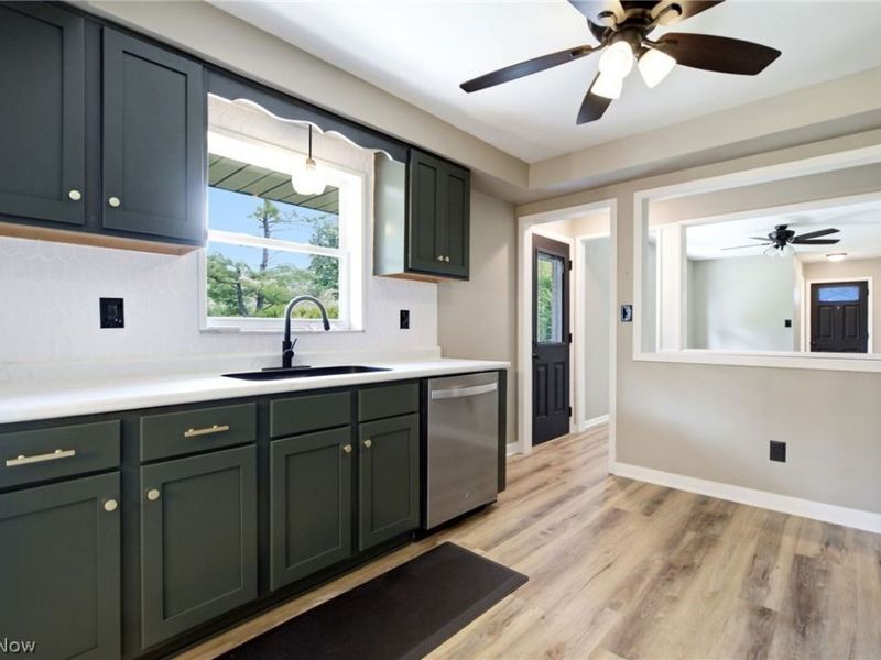 12758 Abbey Road , North Royalton, OH 44133 Photo 12