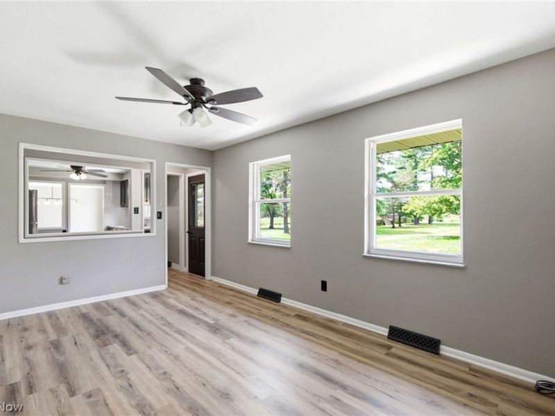12758 Abbey Road , North Royalton, OH 44133 Photo 22