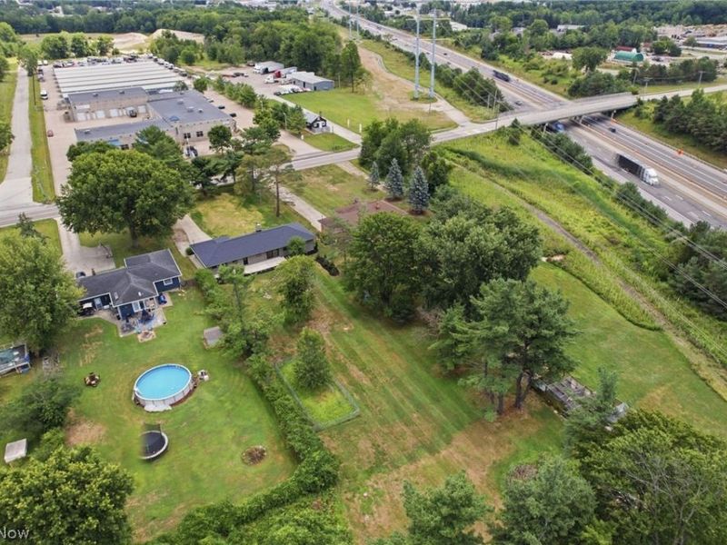 12758 Abbey Road , North Royalton, OH 44133 Photo 47