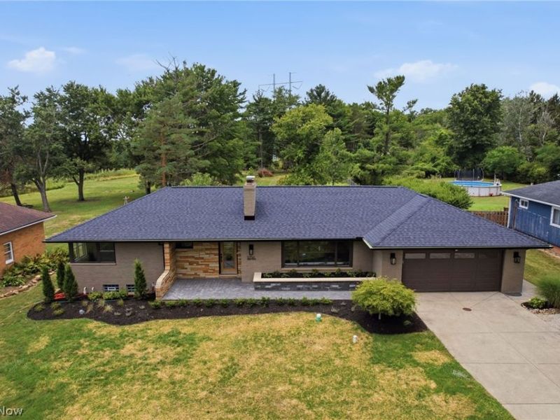 12758 Abbey Road , North Royalton, OH 44133 Photo 6
