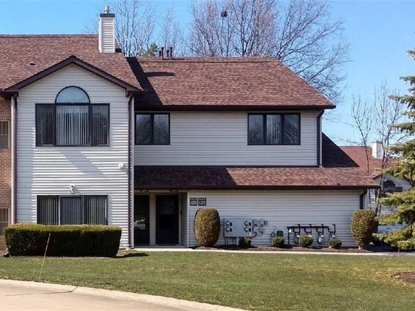 7270 Village Drive, Concord Twp, OH 44060