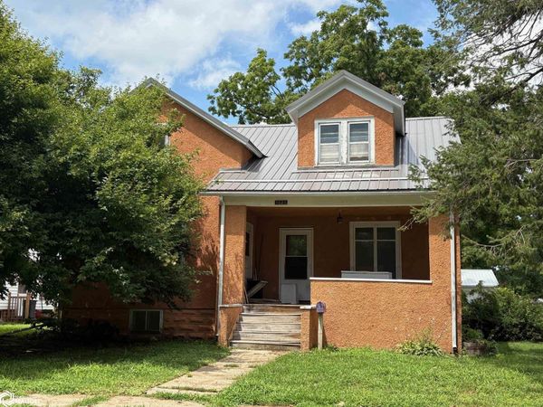 1021 Main Street, Ackley, IA 50601