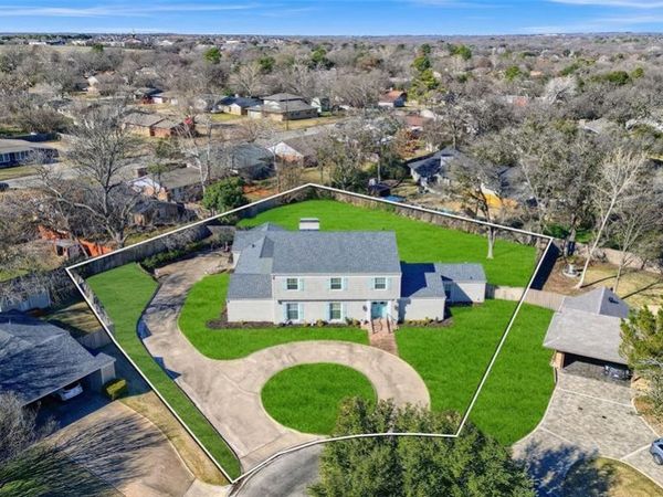 1016 Crestview Drive, Sherman, TX 75092