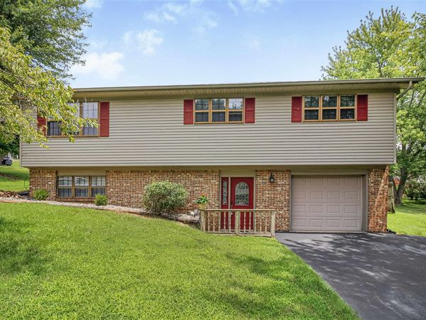 201 Simmental Lane , Glasgow, KY 42141