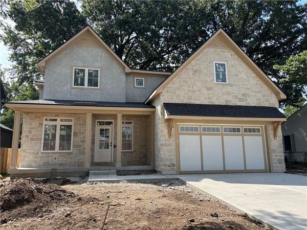 4001 W 67th Street, Prairie Village, KS 66208