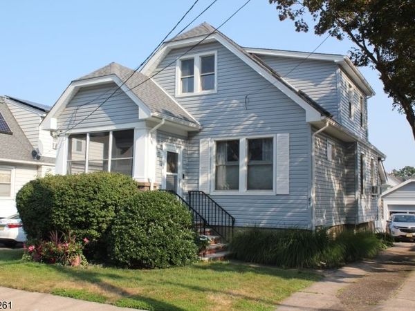 81 Savoy Pl, Prospect Park, NJ 07508