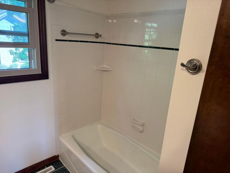 2128 Stowbridge Road , Dublin, OH 43016 Photo 23