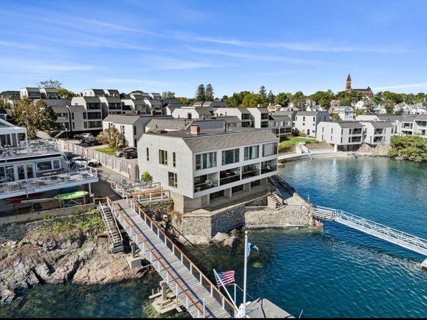 41 Wharf Patth, Unit 41, Marblehead, MA 01945