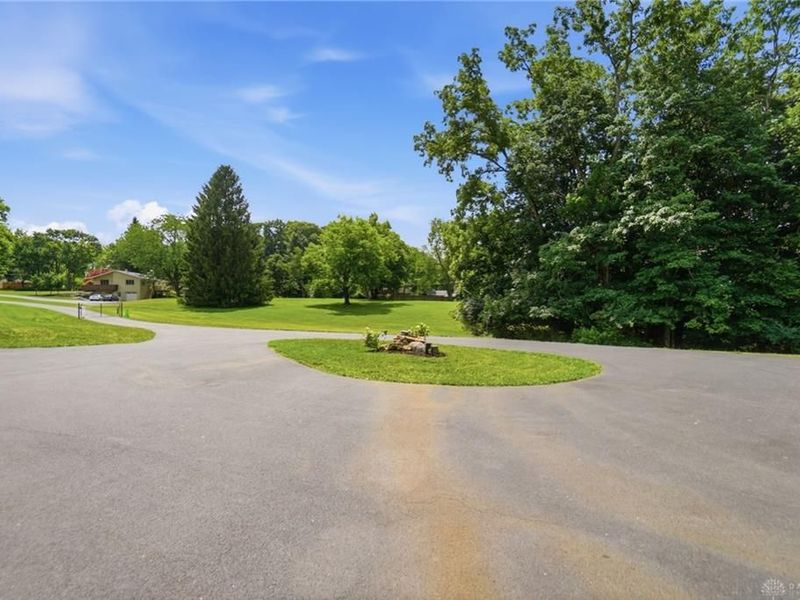 2798 Parakeet Lane, Beavercreek, OH 45434 Photo 63