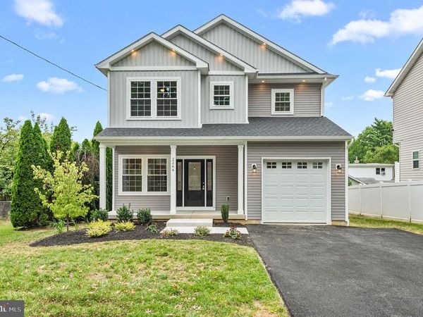 2264 BOWMAN AVENUE, BENSALEM, PA 19020