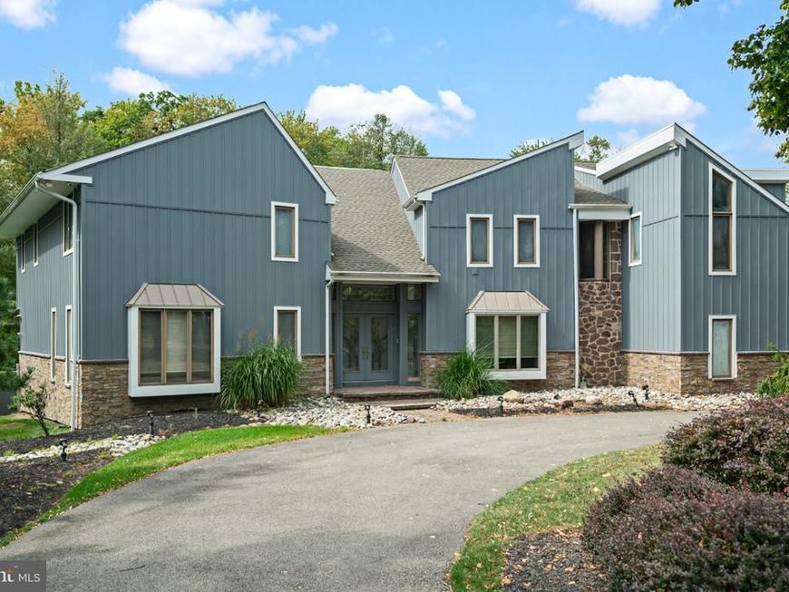 502 Long Lane , Huntingdon Valley, PA 19006 Main Photo