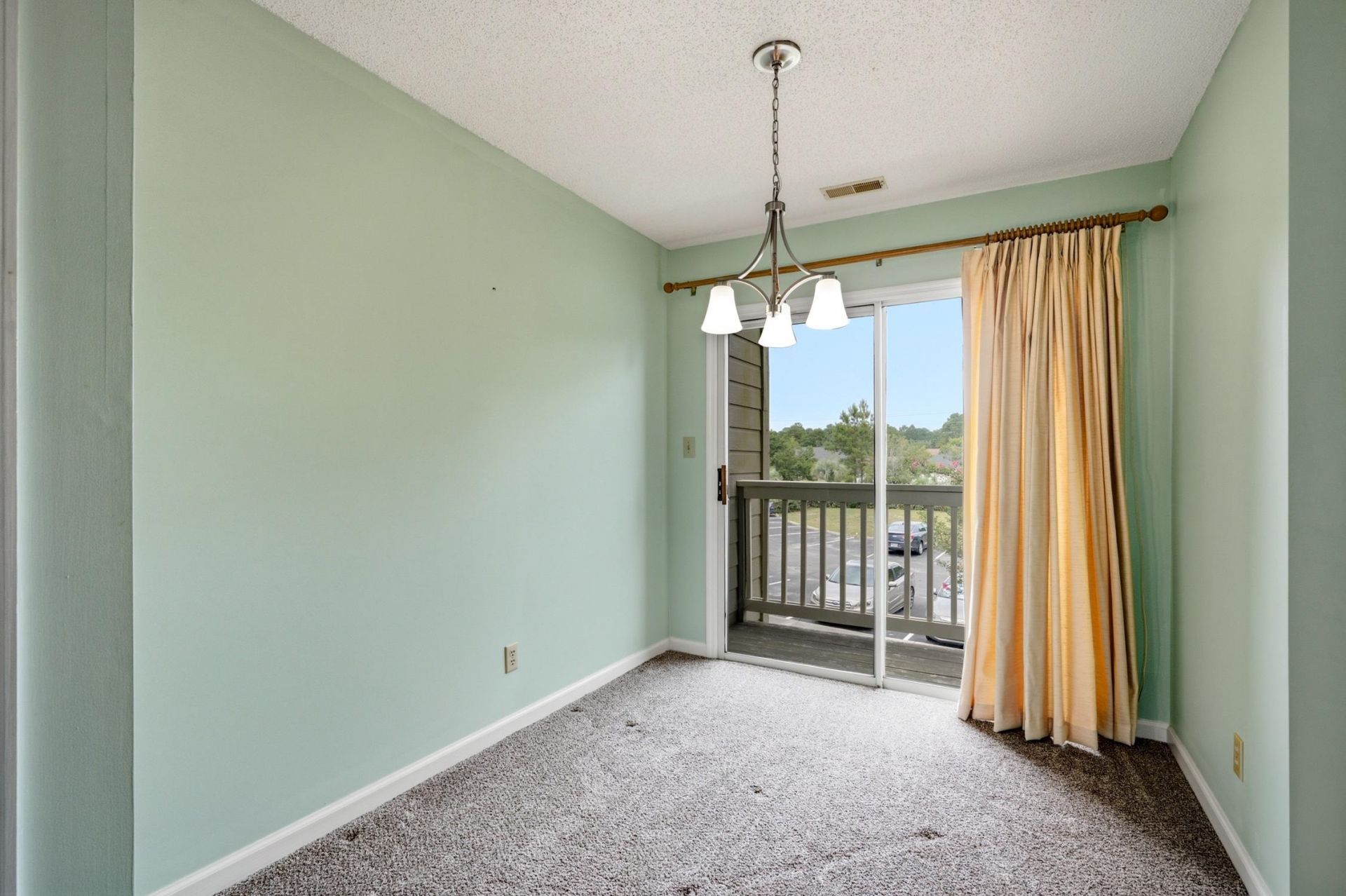 460 Myrtle Greens Dr.  Photo 8