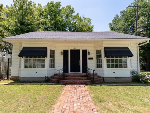 621 S Broadway Avenue, Ada, OK 74820