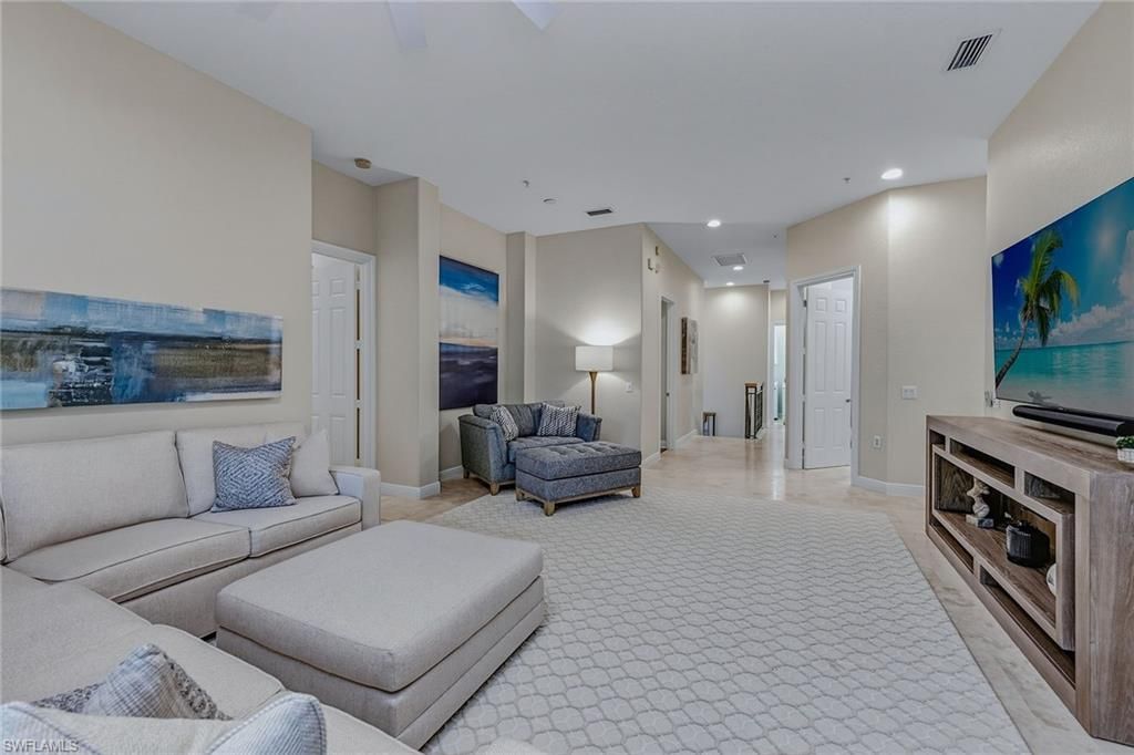 3053 Aviamar Cir , Unit 203, Naples, FL 34114 Photo