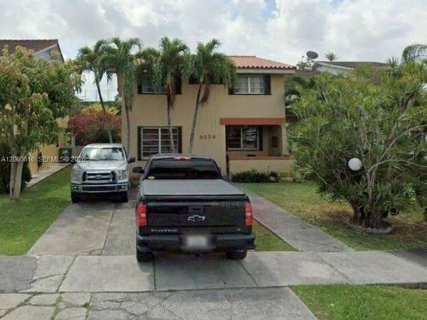 9224 SW 4th Ter, Miami, FL 33174