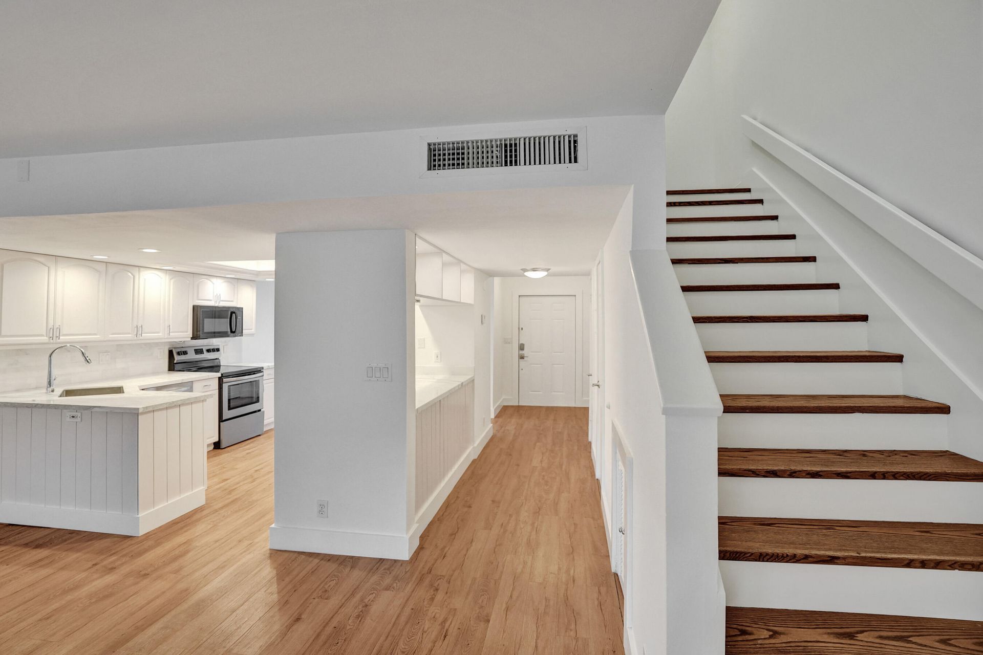 1330 NW 13th Street, Unit 3, Boca Raton, FL 33486 Photo