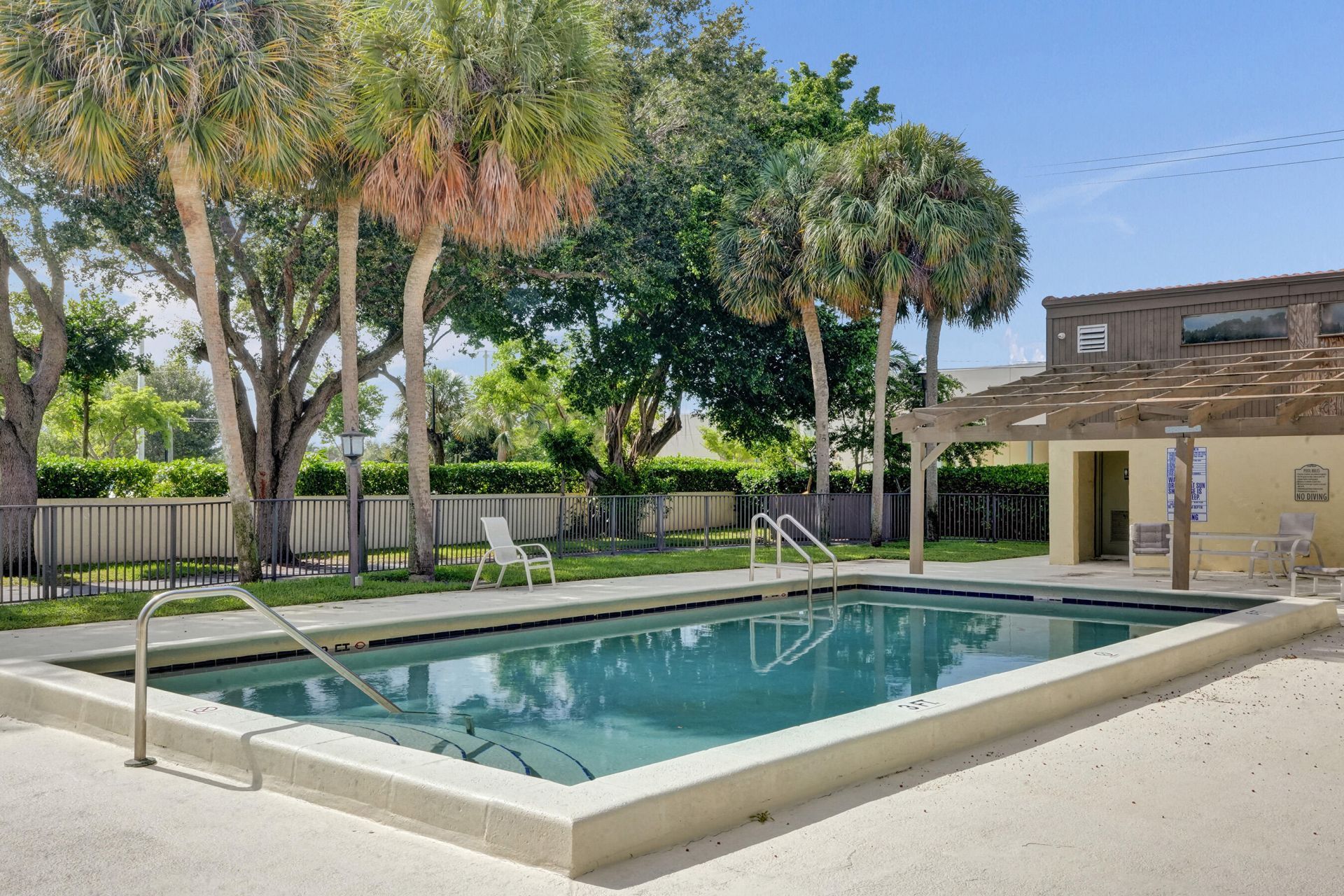 1330 NW 13th Street, Unit 3, Boca Raton, FL 33486 Photo