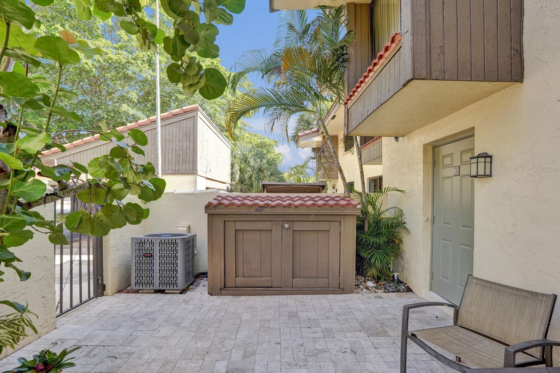 1330 NW 13th Street, Unit 3, Boca Raton, FL 33486 Photo