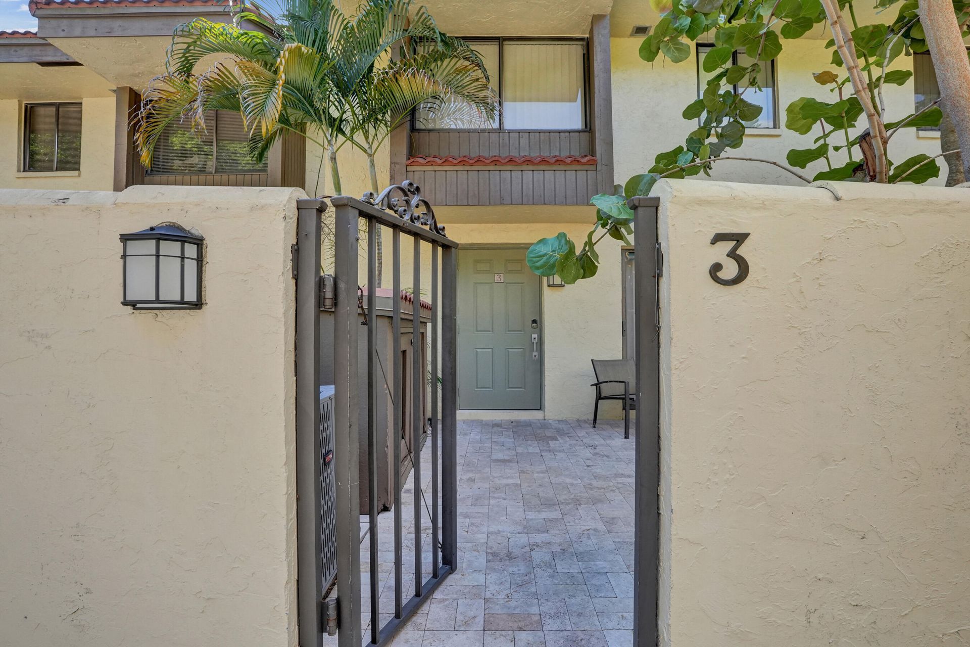 1330 NW 13th Street, Unit 3, Boca Raton, FL 33486 Photo