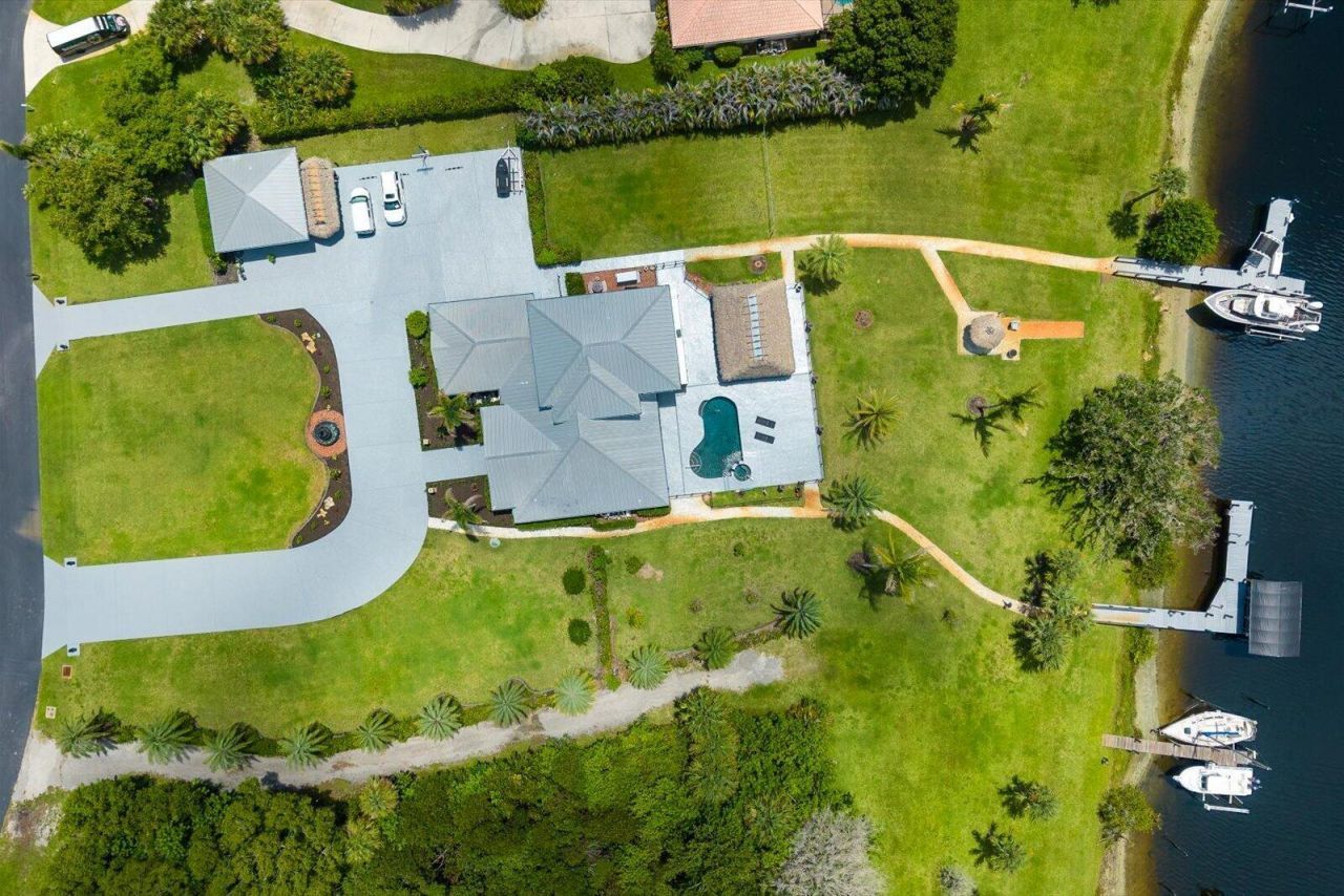 470 SE Pine Road, Port Saint Lucie, FL 34984 Photo